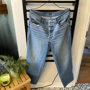 Old Navy High-Rise OG Loose Jeans – Light Wash – Size 12